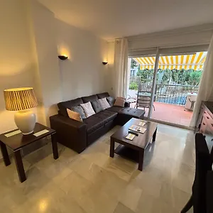Ola Blanca Carihuela , Torremolinos España